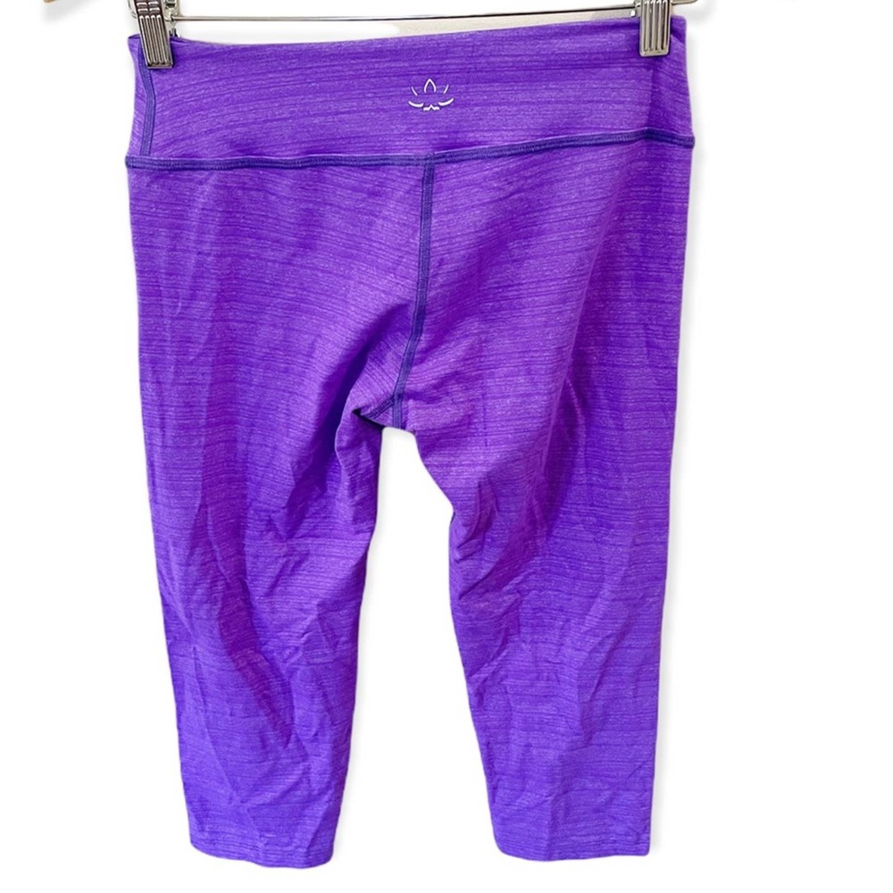 Beyond Yoga Space Dyed Capri Leggings Purple 4-Way Stretch Pull On Size Small - Picture 2 of 6